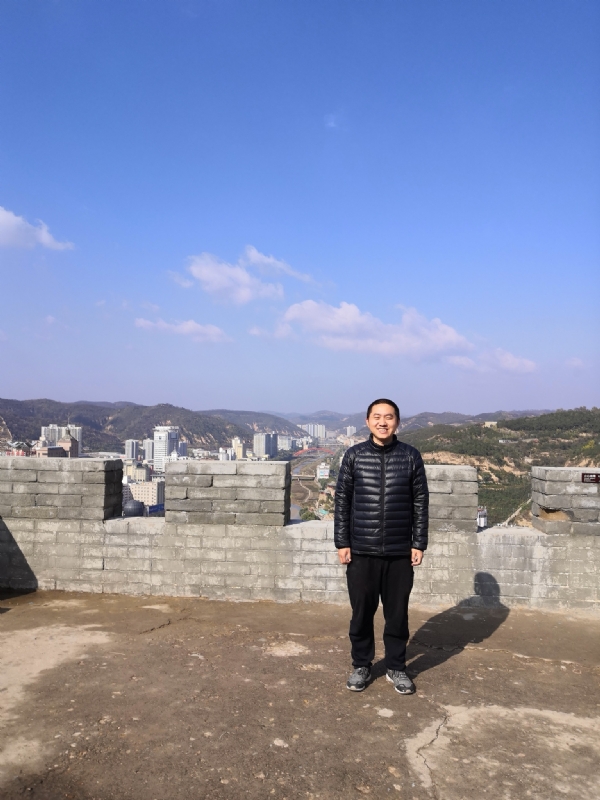 人间不值得的第一张照片--延安认干亲服务网